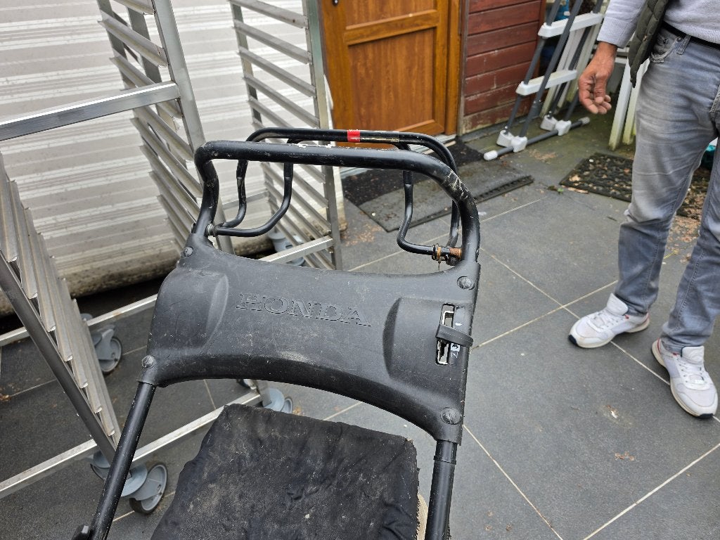 Tondeuse Honda, Honda, Tondeuses à gazon à essence, Démarrage électrique, Enlèvement