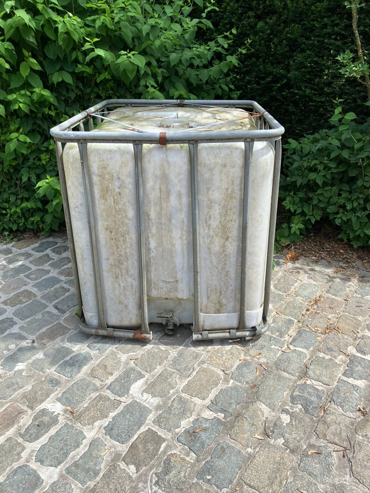 IBC container met werkende kraan, Ophalen, Gebruikt