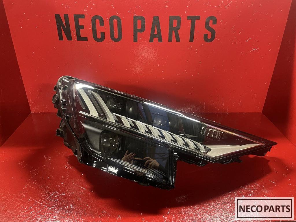 AUDI RSQ8 RS Q8 MATRIX LED KOPLAMP 4M8941036D ORIGINEEL, Ophalen of Verzenden, Gebruikt, Audi