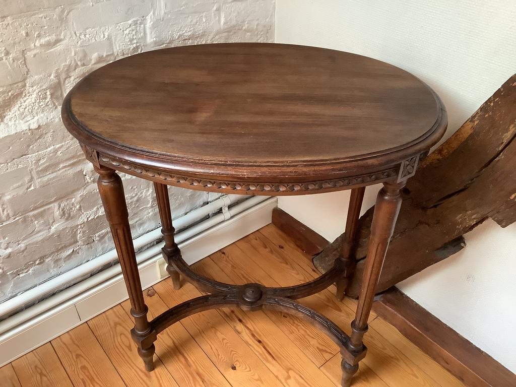 Guéridon style Louis XVI, Enlèvement
