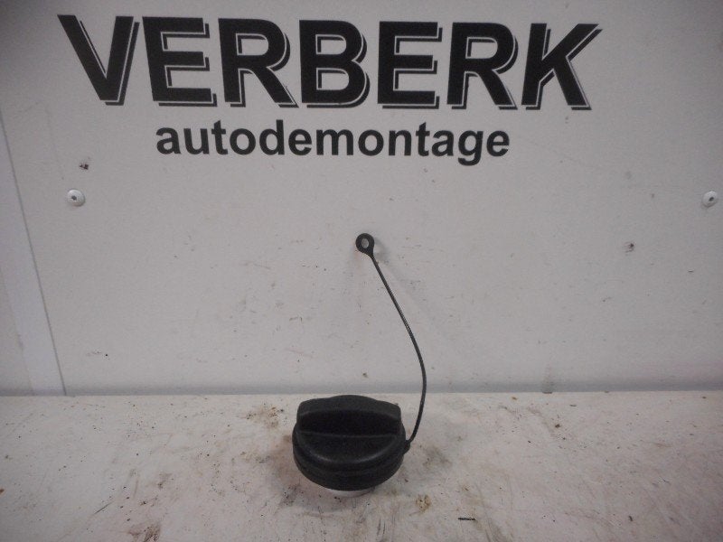 TANKDOP Opel Mokka / Mokka X (01-2012/12-2019), Gebruikt, Opel, Opel Automobile GmbH, Kontakt-opel@opel.com