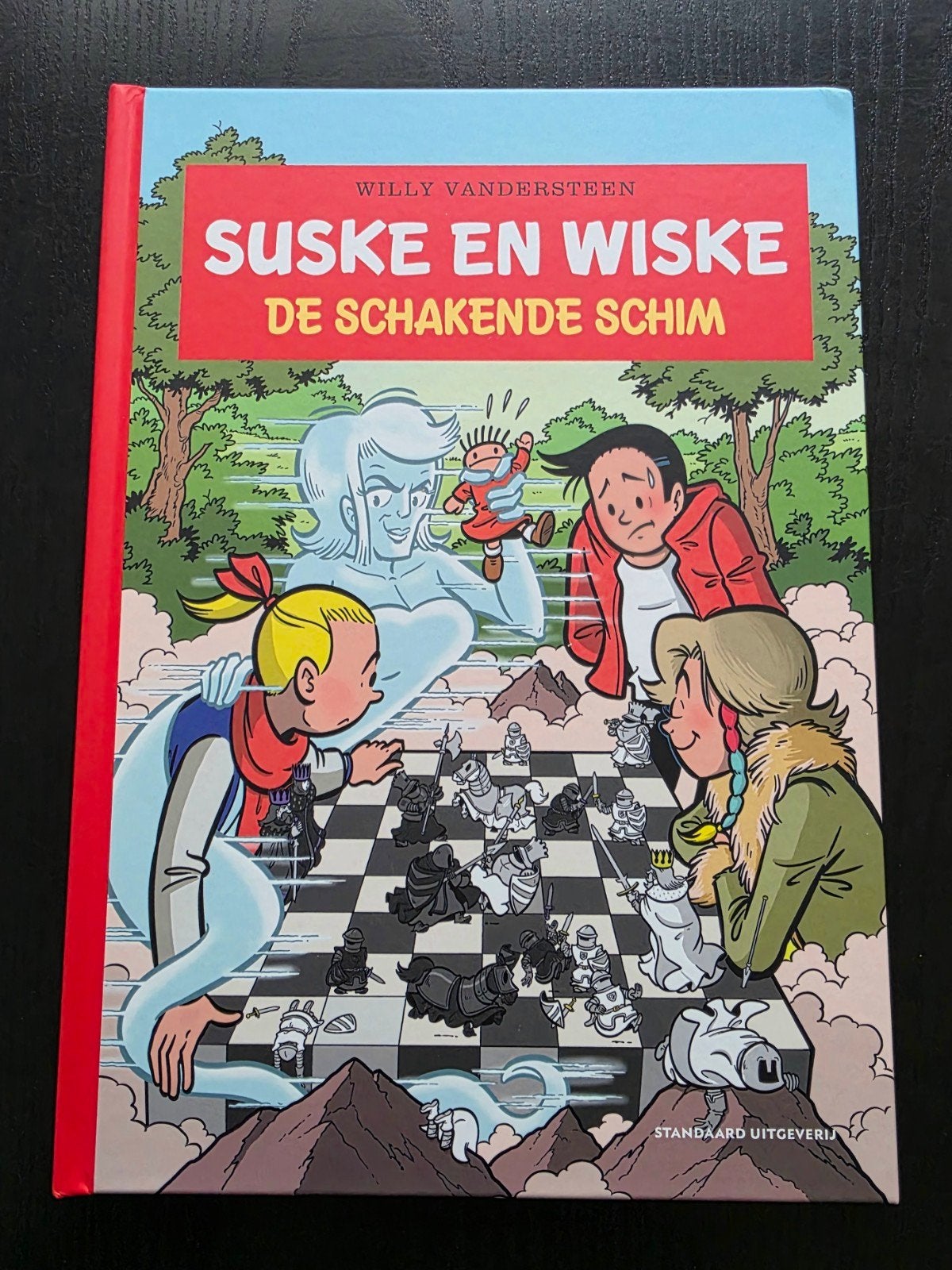 Strip Hardcover: Suske en wiske: De schakende Schim, Boeken, Ophalen of Verzenden, Zo goed als nieuw