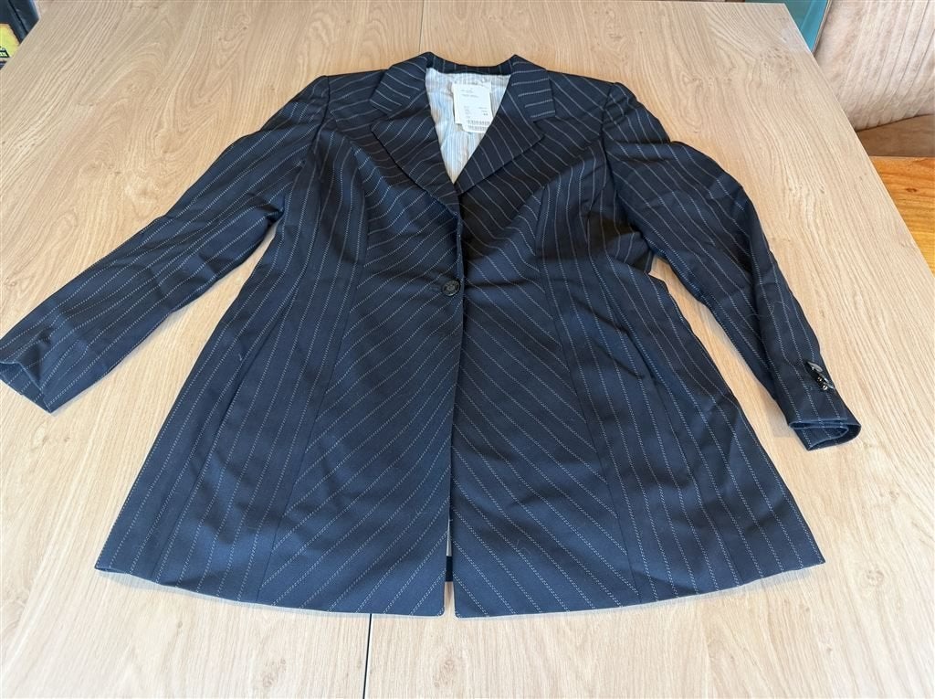 Escada Dames Jasje - Maat 44, Kleding | Dames, Jassen | Winter, Ophalen of Verzenden, Zo goed als nieuw, Maat 42/44 (L)