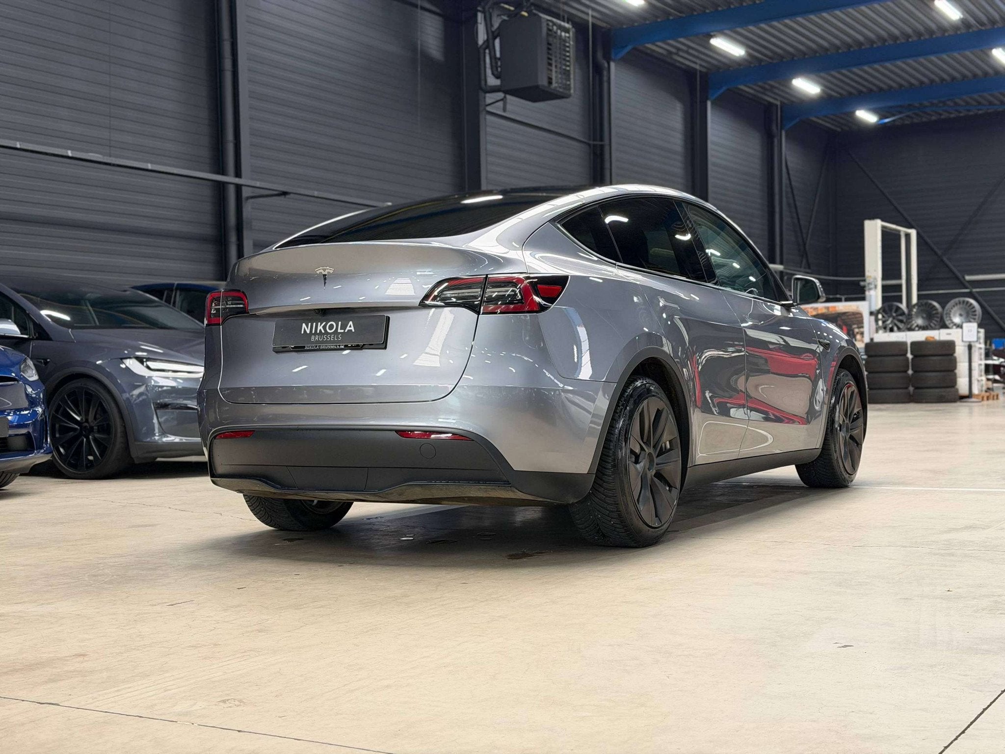 Tesla Model Y MODEL Y LONG RANGE RWD - HW4 - TOW HOOK - PANO, Auto's, Achterwielaandrijving, Gebruikt, Zwart, 600 km
