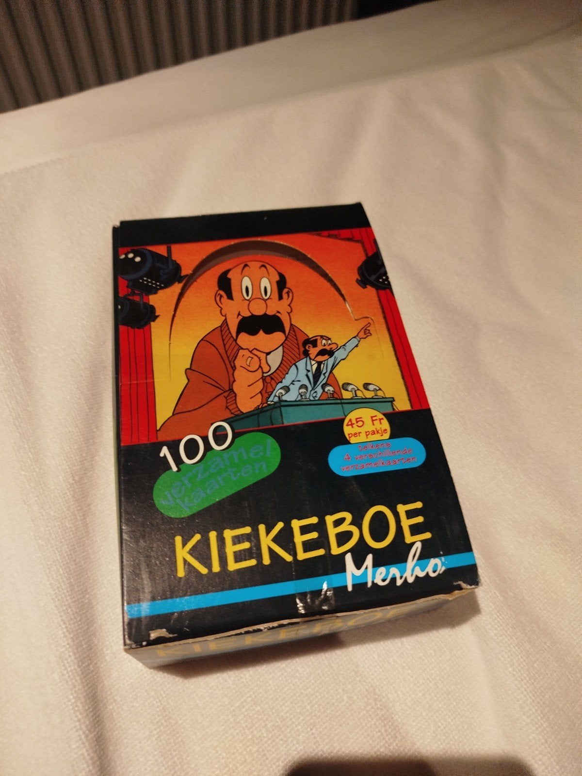kiekeboe display met verzamelkaarten, Verzamelen, Ophalen of Verzenden