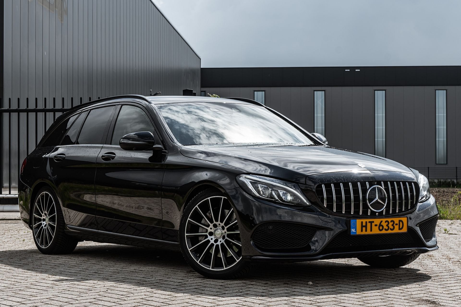 Mercedes-Benz C 350, Autos : Divers, Voitures accidentées, Automatique, Noir
