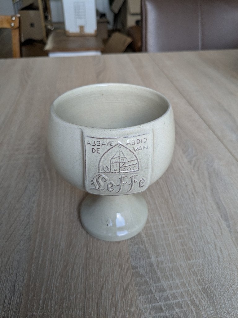 Calice en grés Abbaye de Leffe, Enlèvement, Leffe