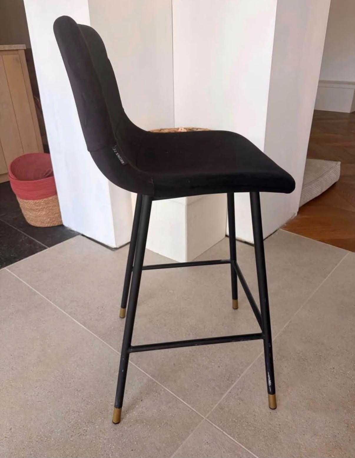 4 hoge stoelen keukeneiland ZO GOED ALS NIEUW, Ophalen, Zo goed als nieuw, Zwart