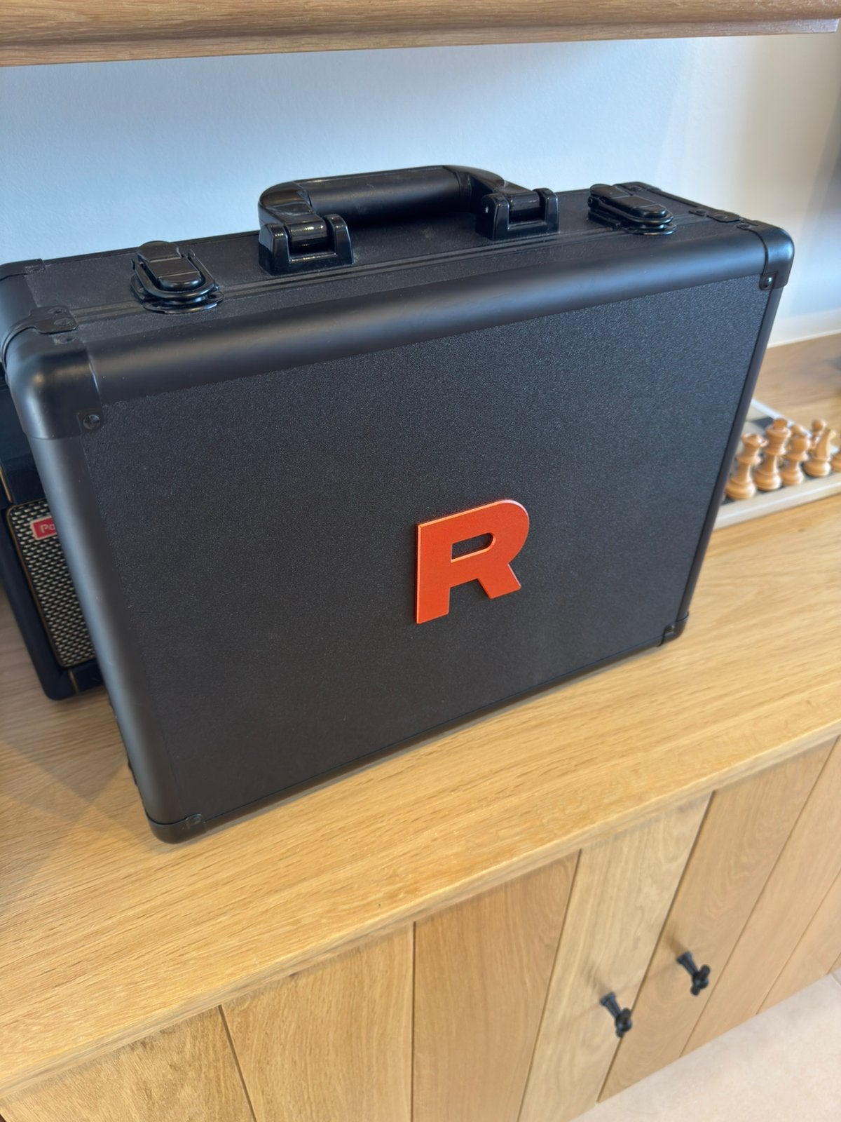 Pokemon/ team rocket attache case, Ophalen of Verzenden, Zo goed als nieuw