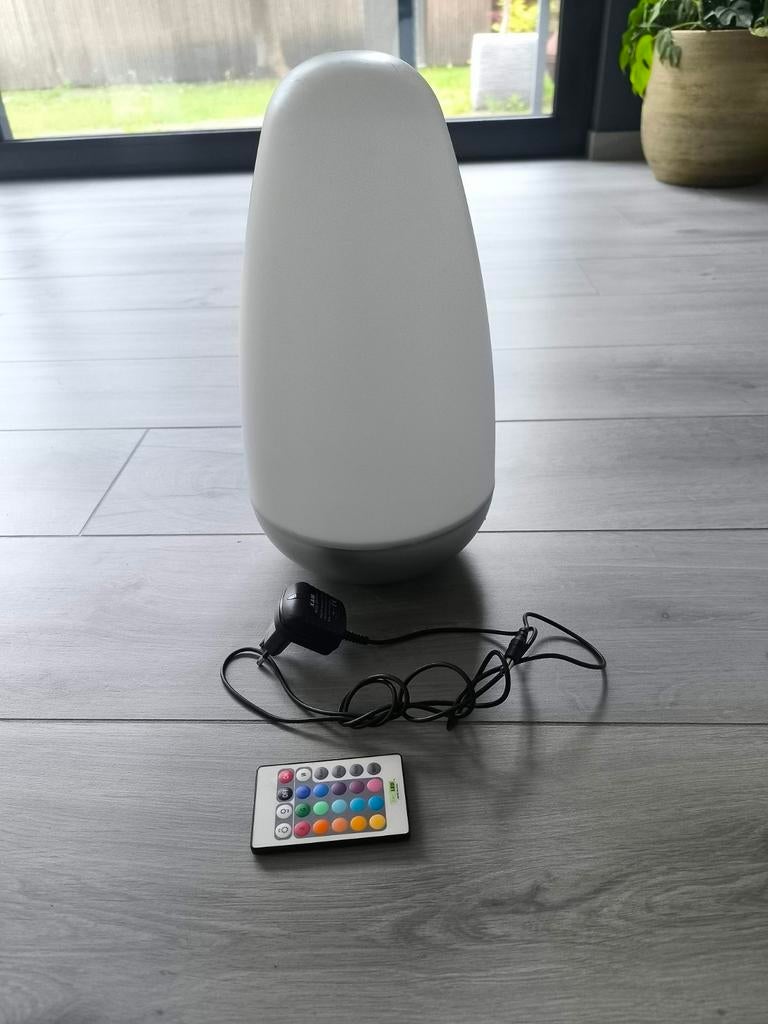 Led kleuren lamp met afstandsbediening, Ophalen, Gebruikt, Minder dan 50 cm