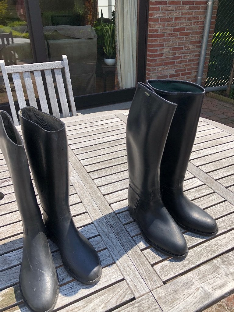 RIJLAARZEN MAAT 35, Enlèvement