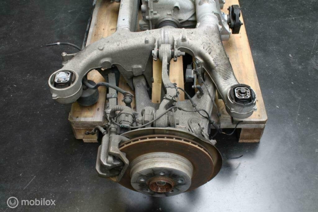 Kit de freins derrière G ou D BMW 5 serie F10 F11