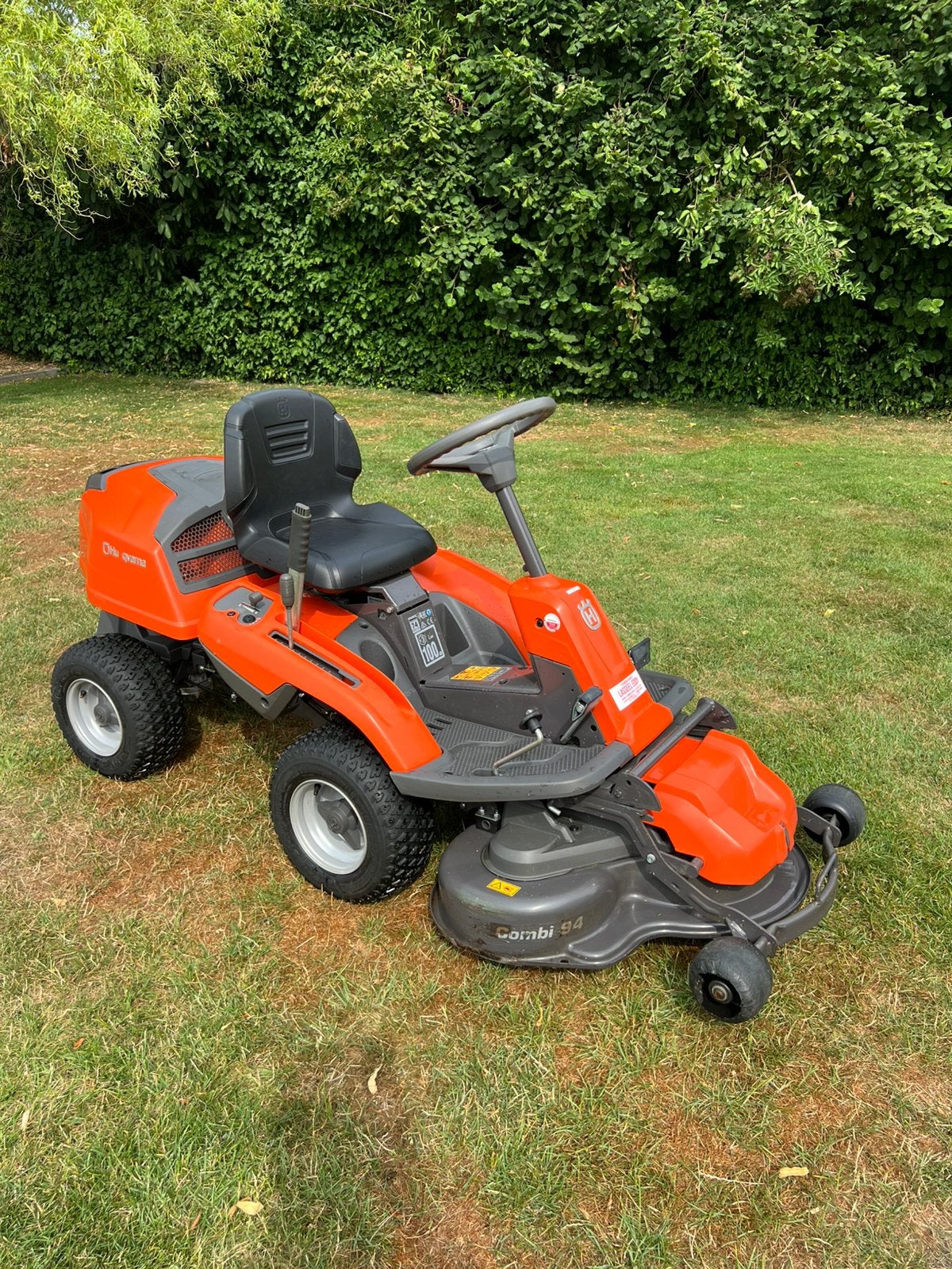 Husqvarna R213C, Enlèvement, Comme neuf