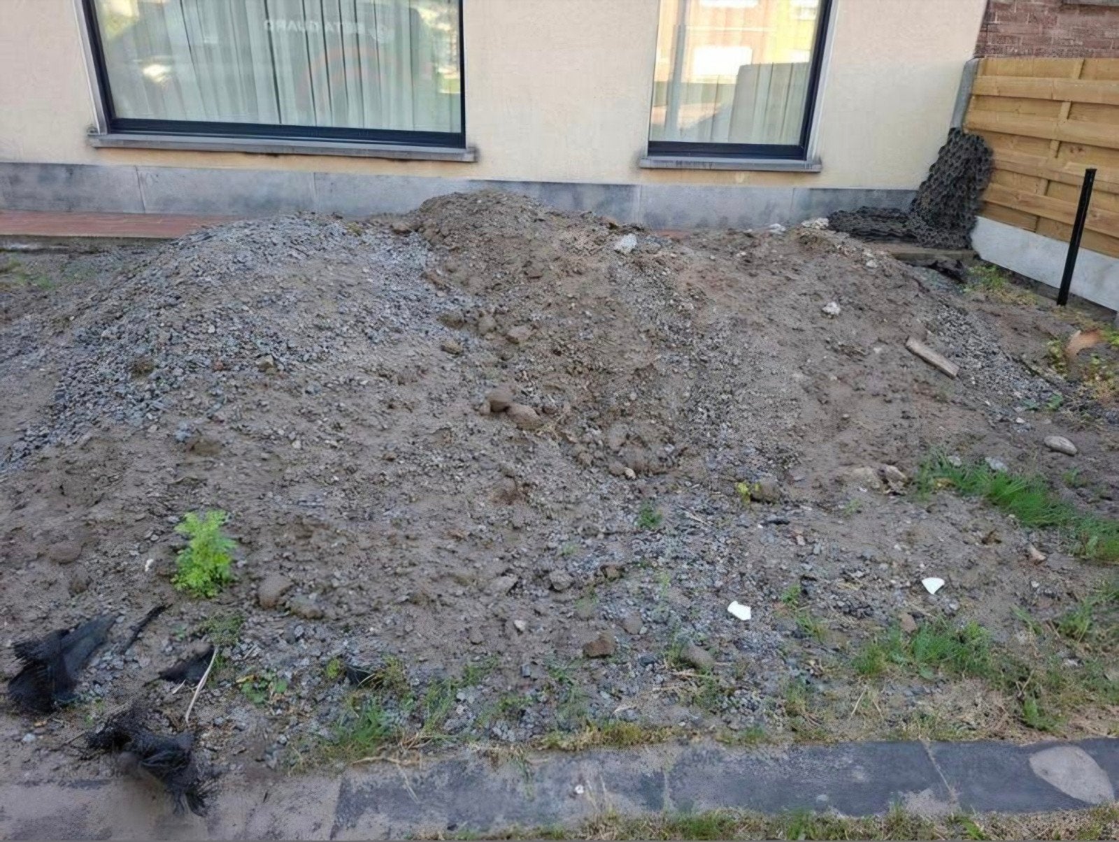 GRATIS GROND EVERGEM, Tuin en Terras, Ophalen