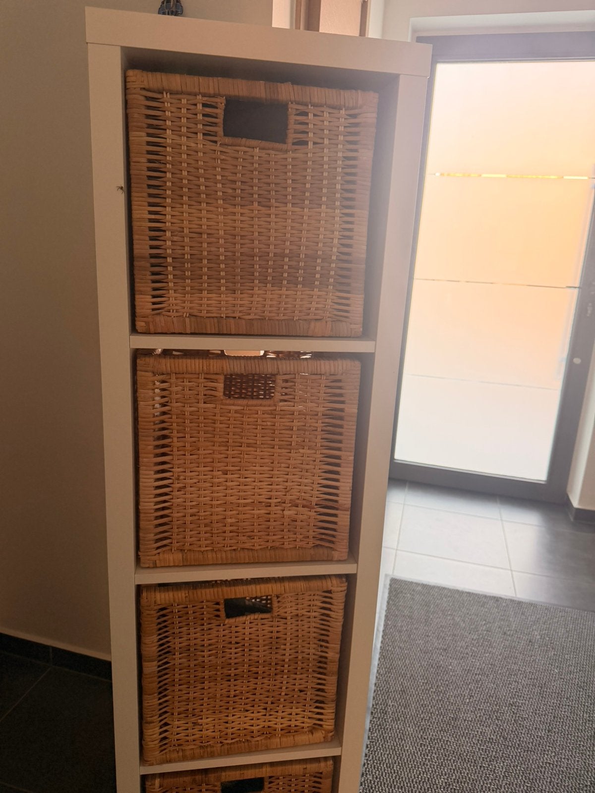 Staankast IKEA, Huis en Inrichting, Ophalen, Zo goed als nieuw