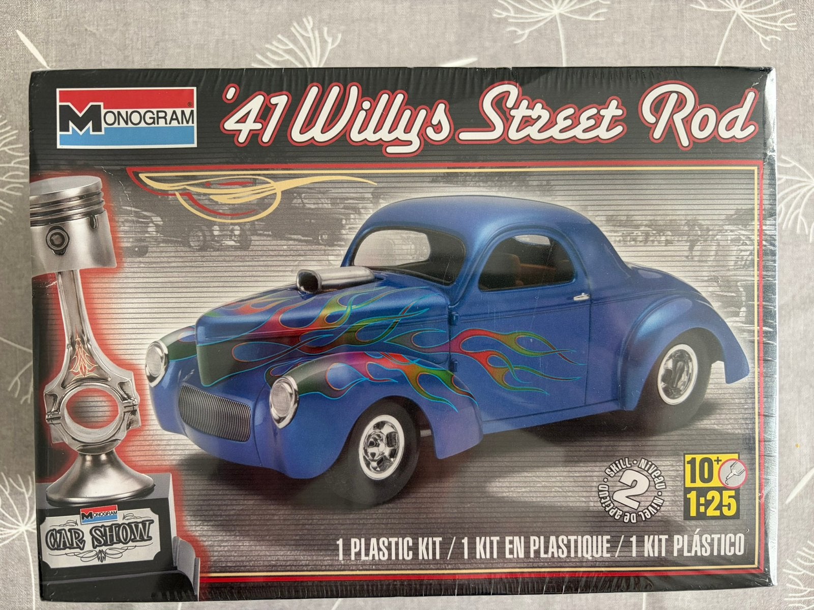 Monogram ‘41 Willys Street Rod, Hobby & Loisirs créatifs, Modélisme | Voitures & Véhicules, Enlèvement ou Envoi, Comme neuf, Monogram