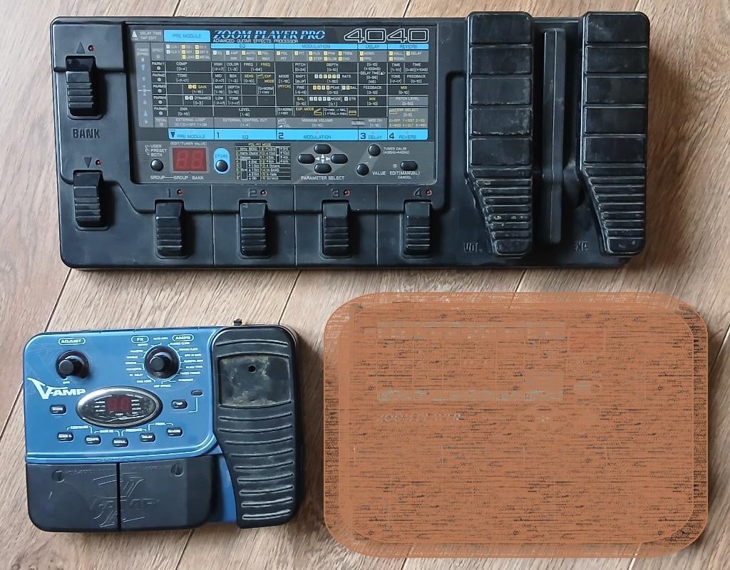 2 Multi-effect Gitaar effecten met werk aan / Zoom Vamp X, Muziek en Instrumenten, Effecten, Ophalen, Gebruikt, Multi-effect