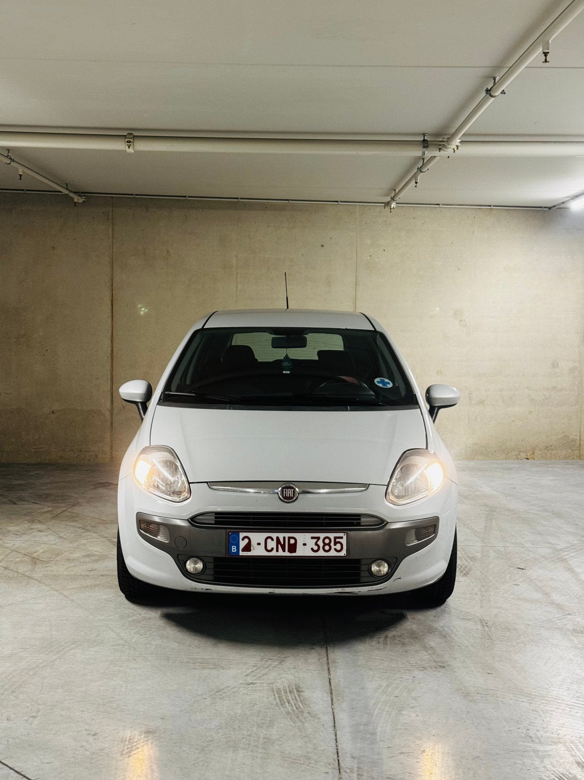 Fiat Punto 2010 Diesel, Auto's, Verwarmde buitenspiegels, Zwart, 1249 cc, 5 deurs