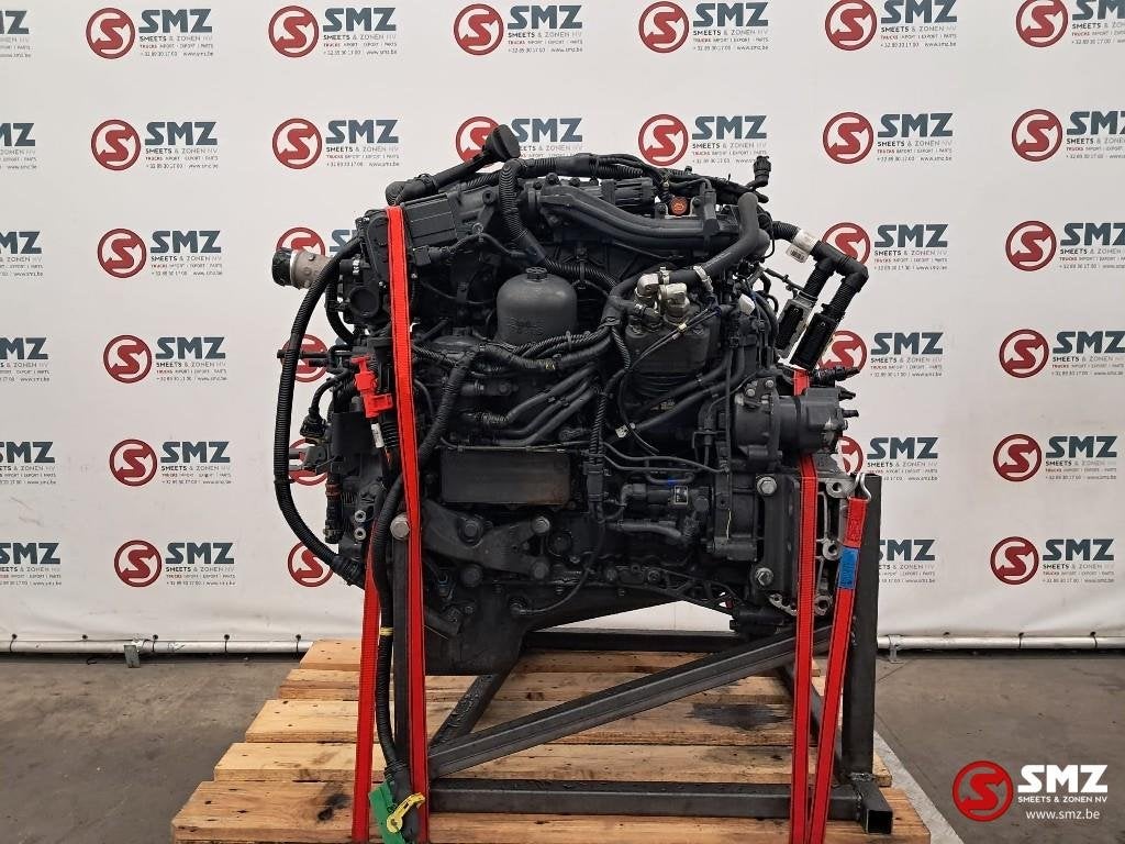Occ Moteur DTI5 K5 Renault 240, Autos : Pièces & Accessoires, Pièces camion, Renault, Autres pièces automobiles, Utilisé