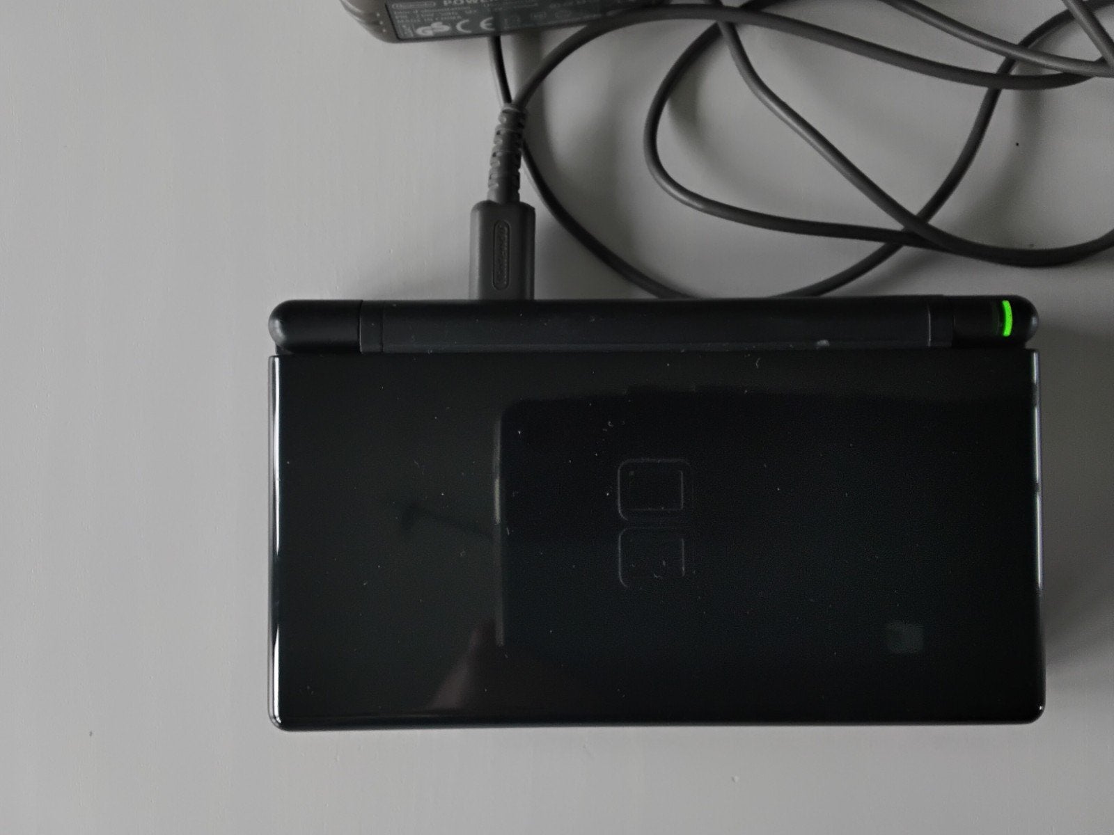 Nintendo DS Lite noire – excellent état + chargeur + stylet, Enlèvement ou Envoi, Utilisé