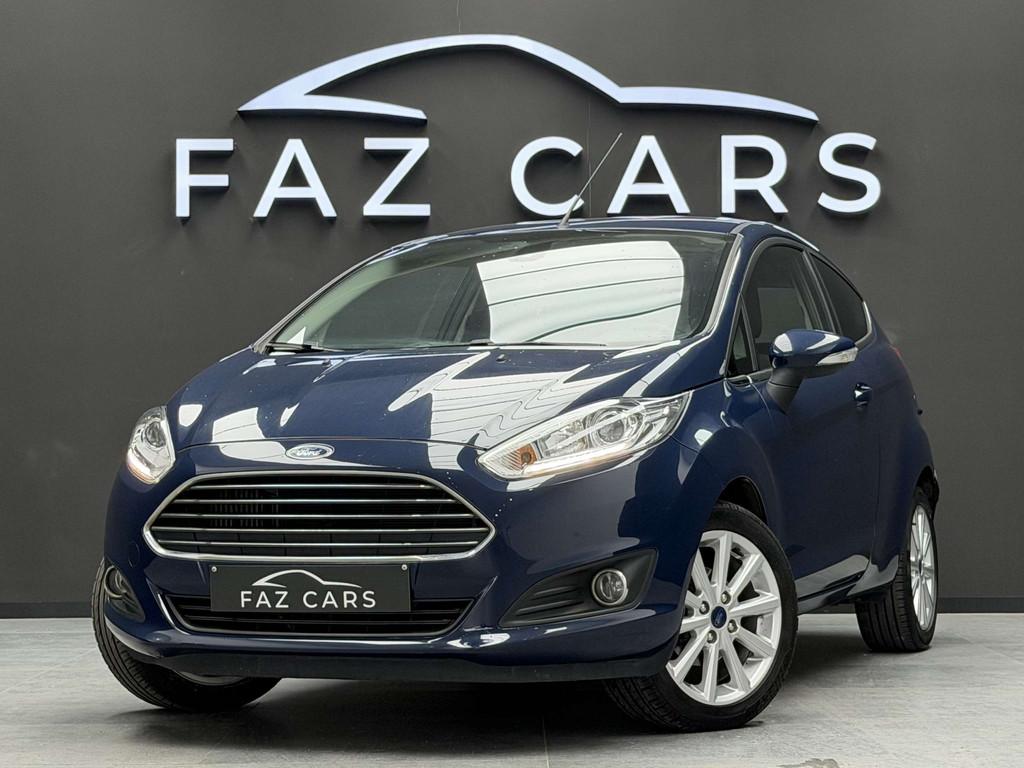 Ford Fiesta 1.5 TDCi Titanium * JANTES + CLIM + GARANTIE *, Voorwielaandrijving, Stof, 4 cilinders, Blauw