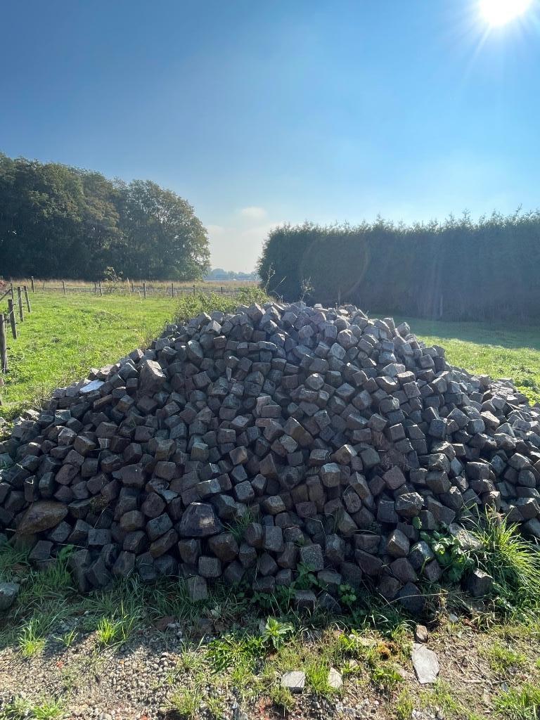 Mozaiek kasseien, Ophalen, Zo goed als nieuw, 10 m² of meer, Overige typen