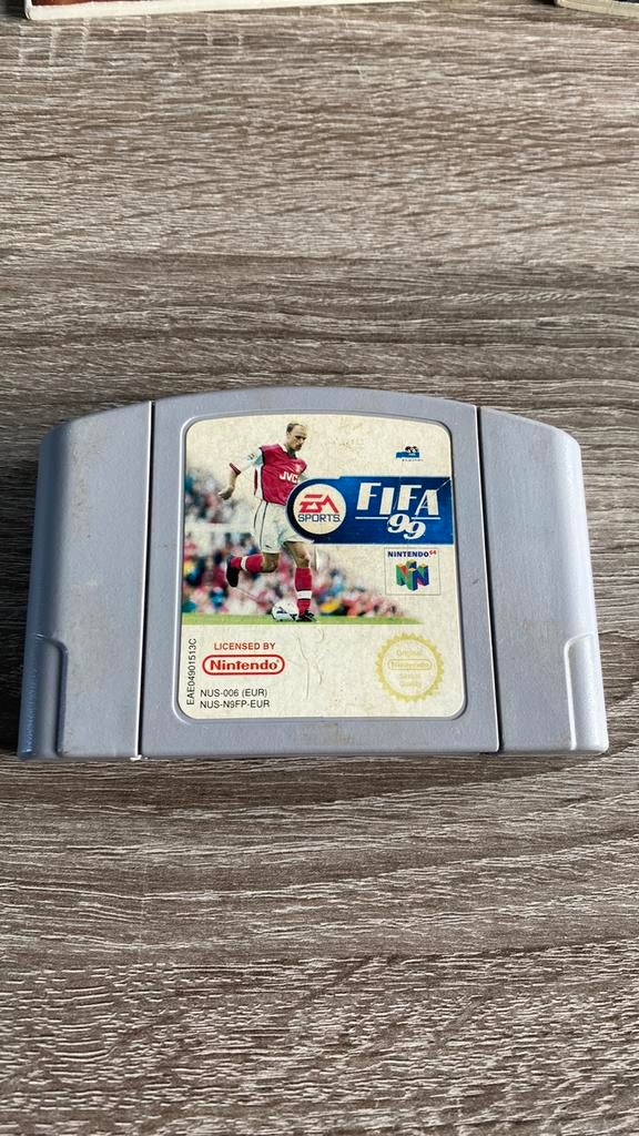 Fifa 99, Games en Spelcomputers, Games | Nintendo 64, Ophalen of Verzenden, Zo goed als nieuw, Sport