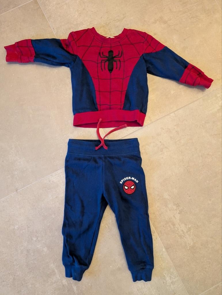 H&M Spiderman Marvel kledingset, trui en broek - maat 92, Ophalen, Zo goed als nieuw, Broek