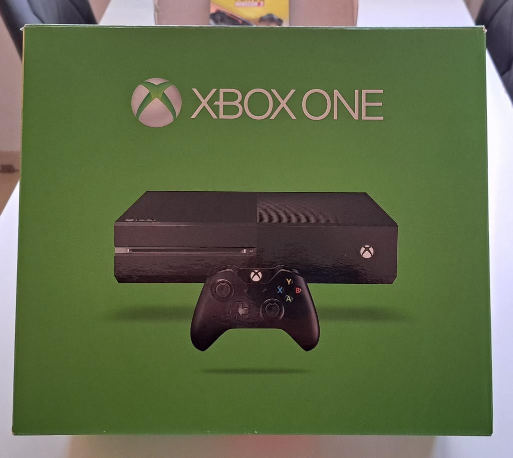 Xbox One, Consoles de jeu & Jeux vidéo, Consoles de jeu | Xbox One, Utilisé, Xbox One, 500 GB, Avec 1 manette, Avec jeux, Enlèvement