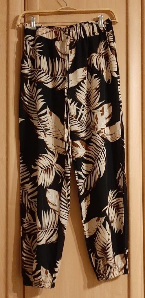 Lichte zomerbroek maat 40/42, Enlèvement ou Envoi, Comme neuf, Taille 38/40 (M)