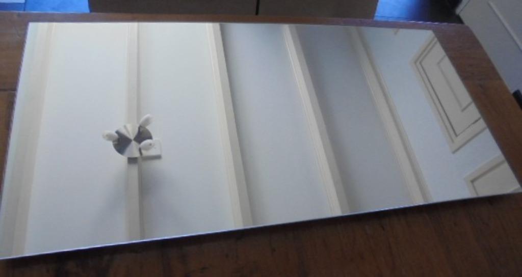 TOILET SPIEGEL 70X34 CM, Doe-het-zelf en Bouw, Sanitair, Zo goed als nieuw, Overige typen, Ophalen