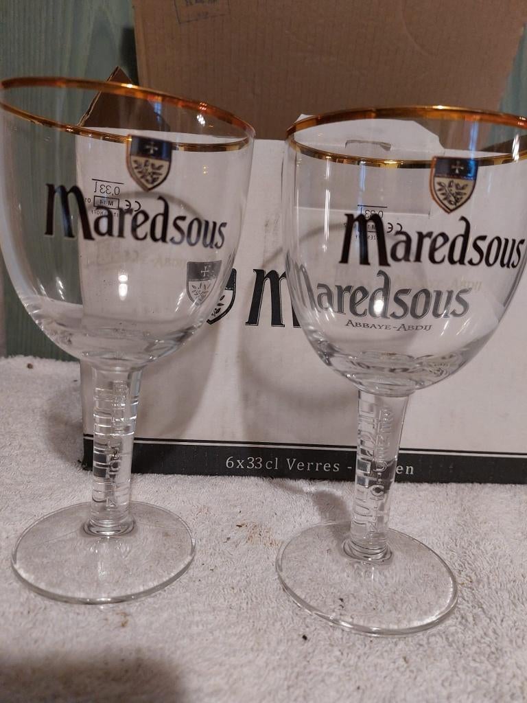 10 oude kristallen glazen MAREDSOUS, Enlèvement ou Envoi, Neuf, Verre à bière