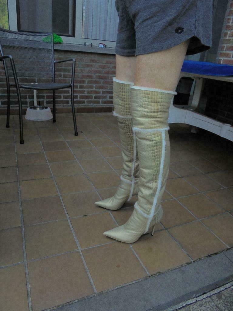 CASADEI "NIEUW" over the knee dameslaarzen 39 GOUD baby alli, Ophalen, Hoge laarzen, Nieuw, Overige kleuren