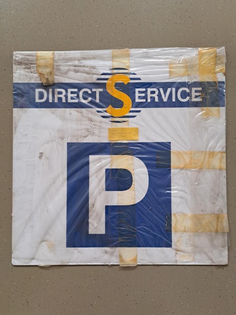 Vintage Metalen plaat - Direct Service - Parking, Verzamelen, Merken en Reclamevoorwerpen, Ophalen, Zo goed als nieuw, Reclamebord