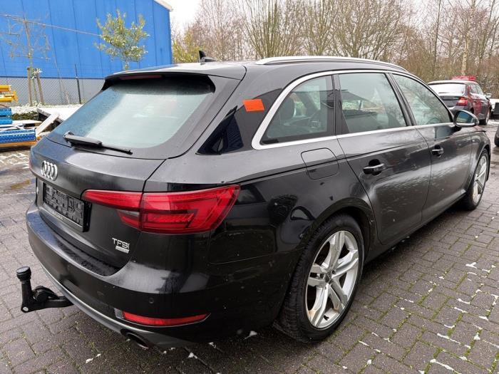 Feu arrière droit d'un Audi A4, -, 3 mois de garantie, Audi, Utilisé