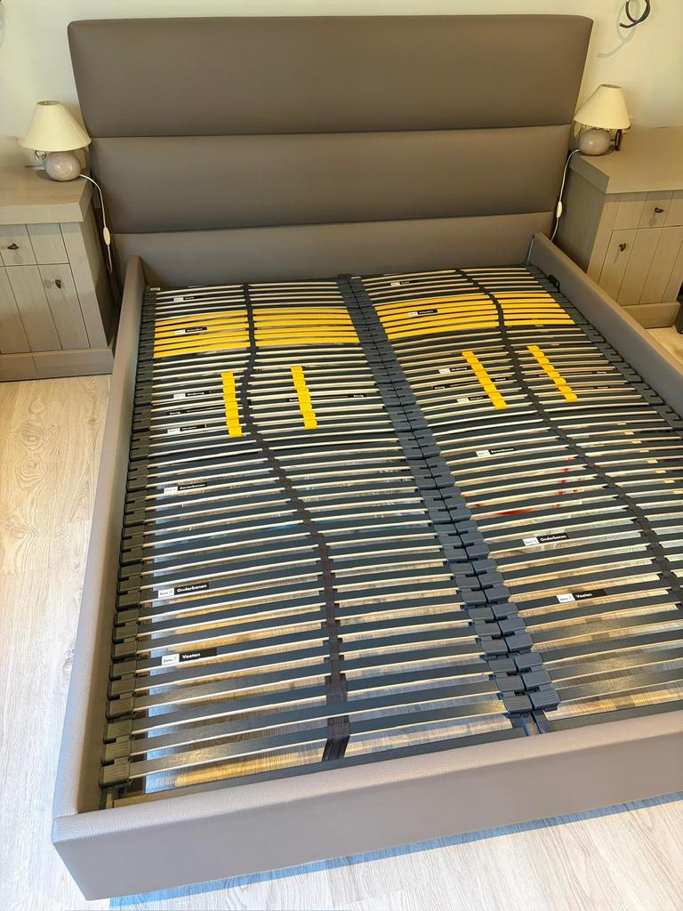 Lattenbodem, Huis en Inrichting, Ophalen, Zo goed als nieuw, 210 cm