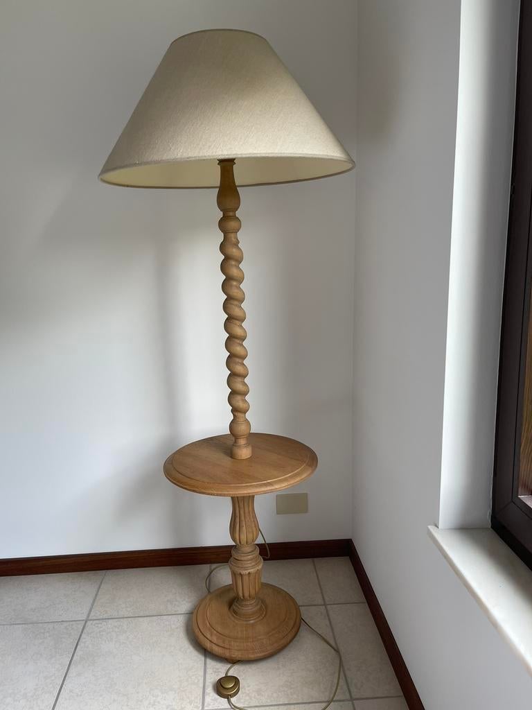 Lampadaire ancien avec Abat-jour en Lin, Maison & Meubles, Lampes | Lampadaires, Comme neuf, 150 à 200 cm, Bois
