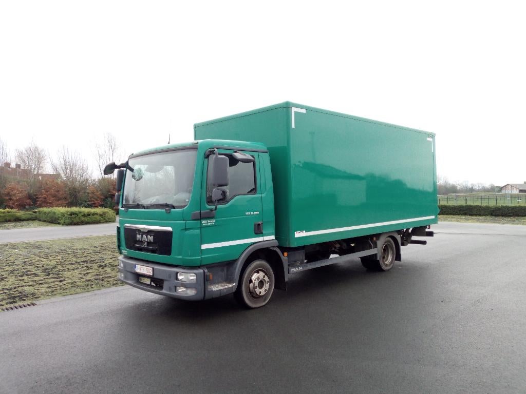 VRACHTWAGEN MAN TGL 8.180, Enlèvement, Utilisé