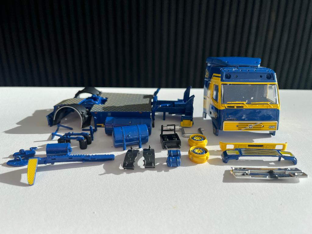 Tekno Erwin van Belle Volvo Fh1 onderdelen, Hobby en Vrije tijd, Modelauto's | 1:50, Verzenden, Zo goed als nieuw, Bus of Vrachtwagen