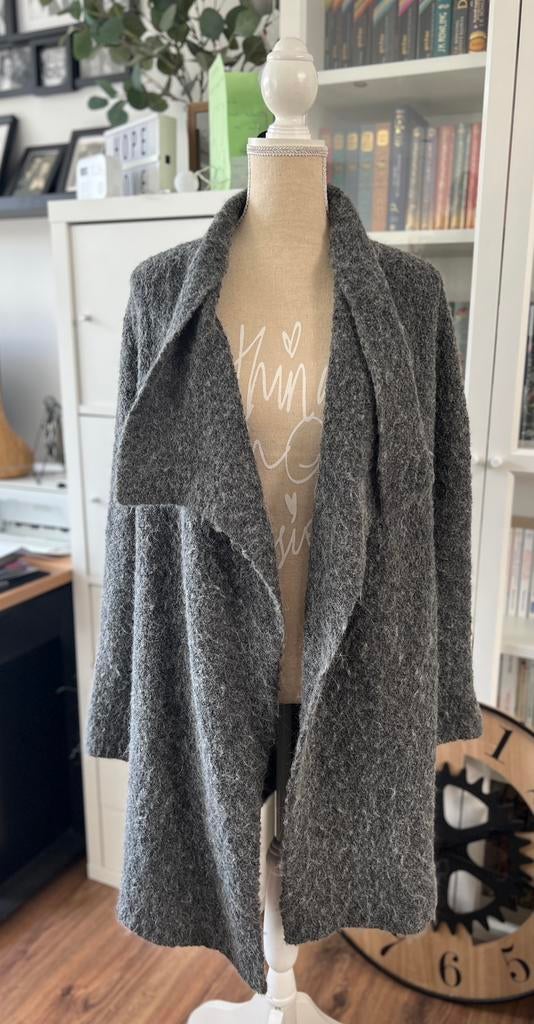 Long gilet gris laine t.M, Vêtements | Femmes, Pulls & Gilets, Comma, Porté, Taille 38/40 (M), Gris
