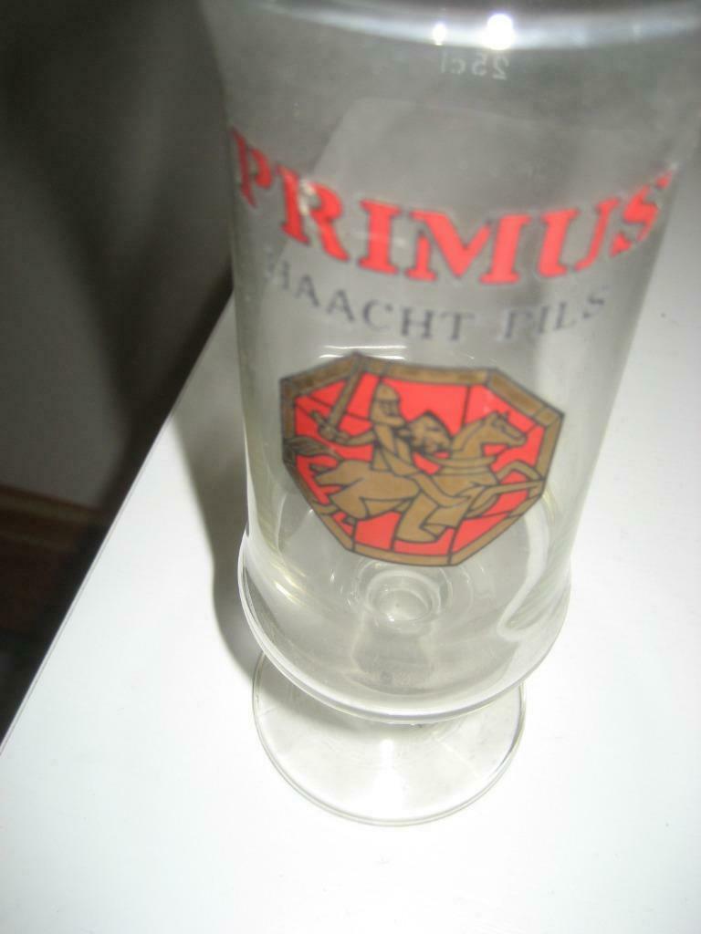 1 PRIMUS glas op voet, Ophalen, Zo goed als nieuw