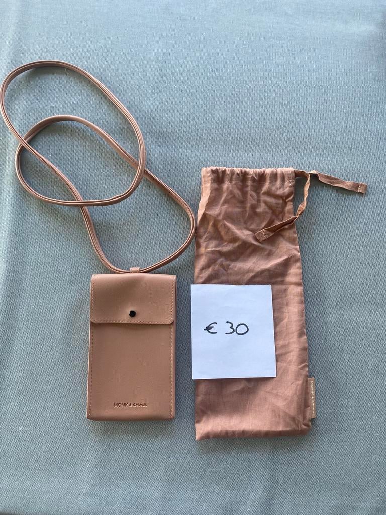 Monk & Anna tasje, Ophalen, Nieuw, IPhone 11, Hoesje of Tasje