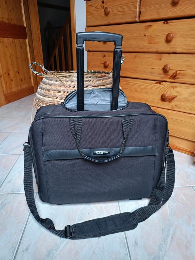 Pilot case, Enlèvement ou Envoi, 17 pouces ou plus, Comme neuf, Porte-document
