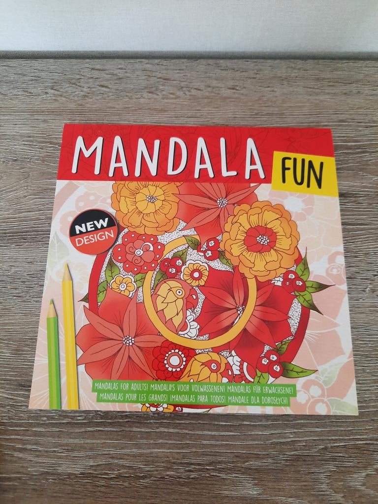 Kleurboek mandala's voor volwassenen, Hobby en Vrije tijd, Ophalen of Verzenden