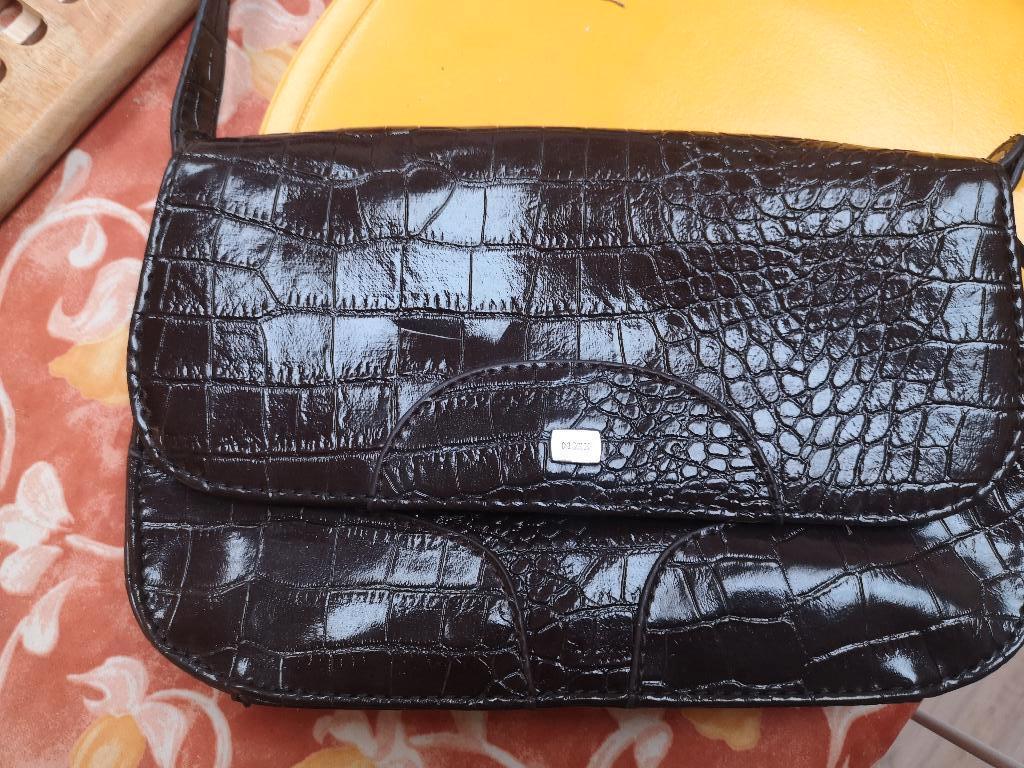 Sac à main Mexx marron foncé, Bijoux, Sacs & Beauté, Sacs | Sacs Femme, Enlèvement ou Envoi, Sac à main