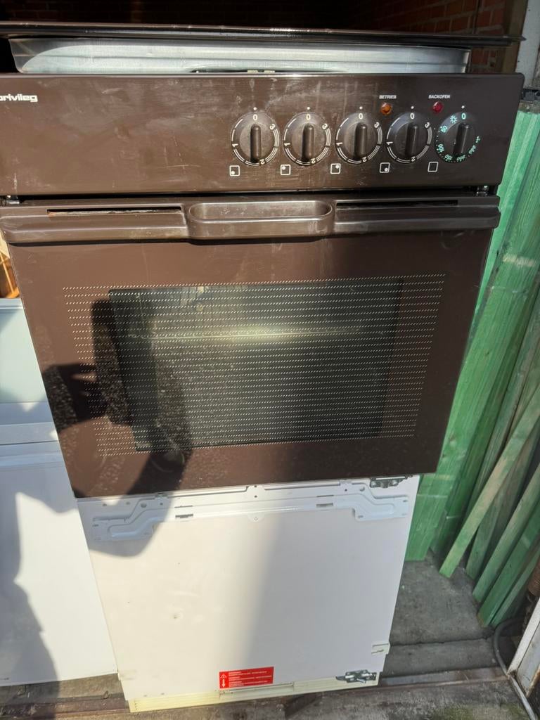 Four encastré avec plaque de cuisson Privileg, Enlèvement, Comme neuf