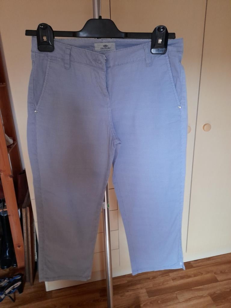 Pantalon 3/4 avec petit imprimé à carreaux. Aucun service de, Trois-quarts, Taille 38/40 (M), Comme neuf, Bleu