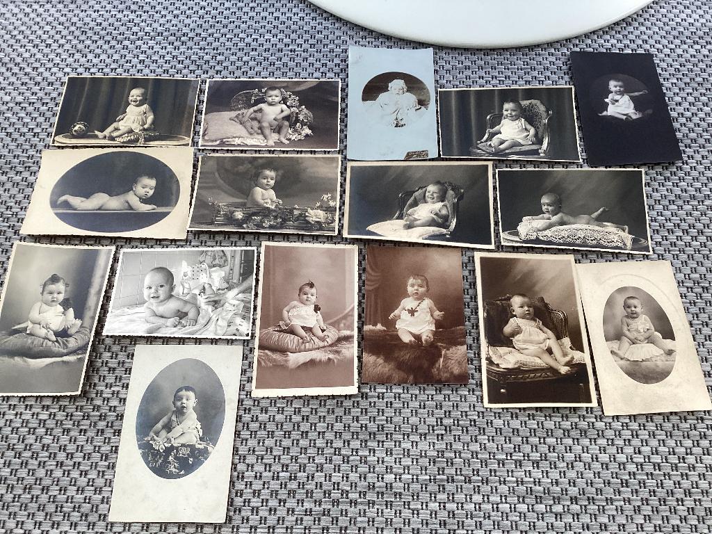 Lot 16 oude foto’s Babies, Verzamelen, Foto's en Prenten, Gebruikt, Foto, Ophalen of Verzenden, Voor 1940