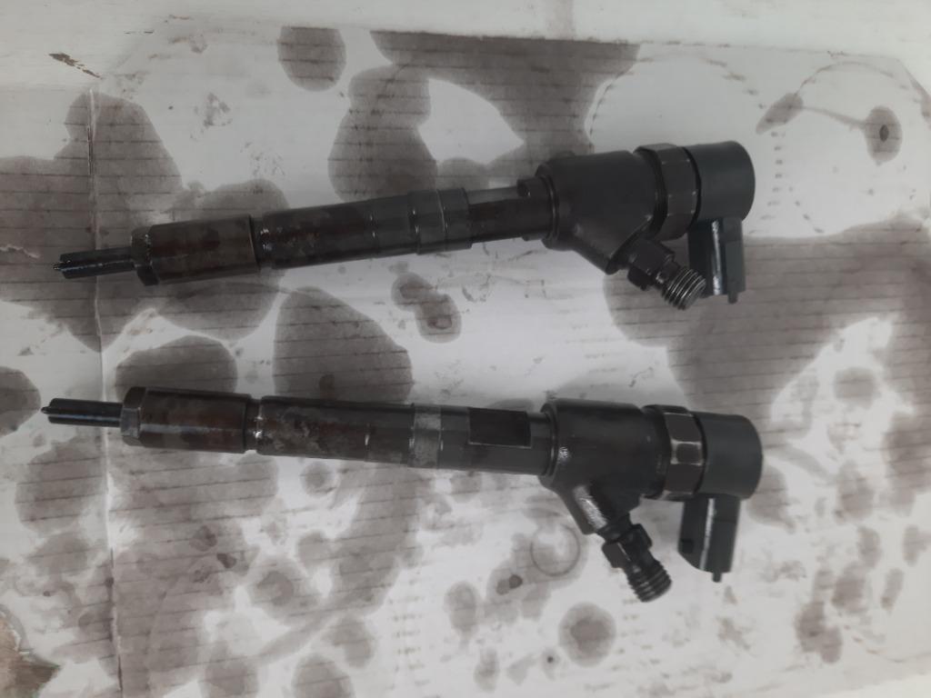 2 injecteurs 1.3 diesel cdti jtd pour pièces, Enlèvement ou Envoi, Opel