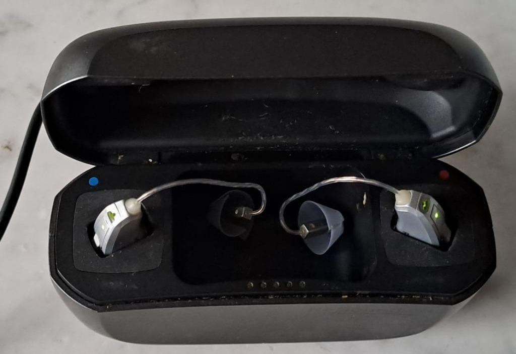 2 aides auditives contours d'oreille rechargeables ResoundGN, Enlèvement, Utilisé, Autres types